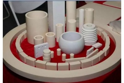 陶瓷精雕機裝夾工件要注意那幾點